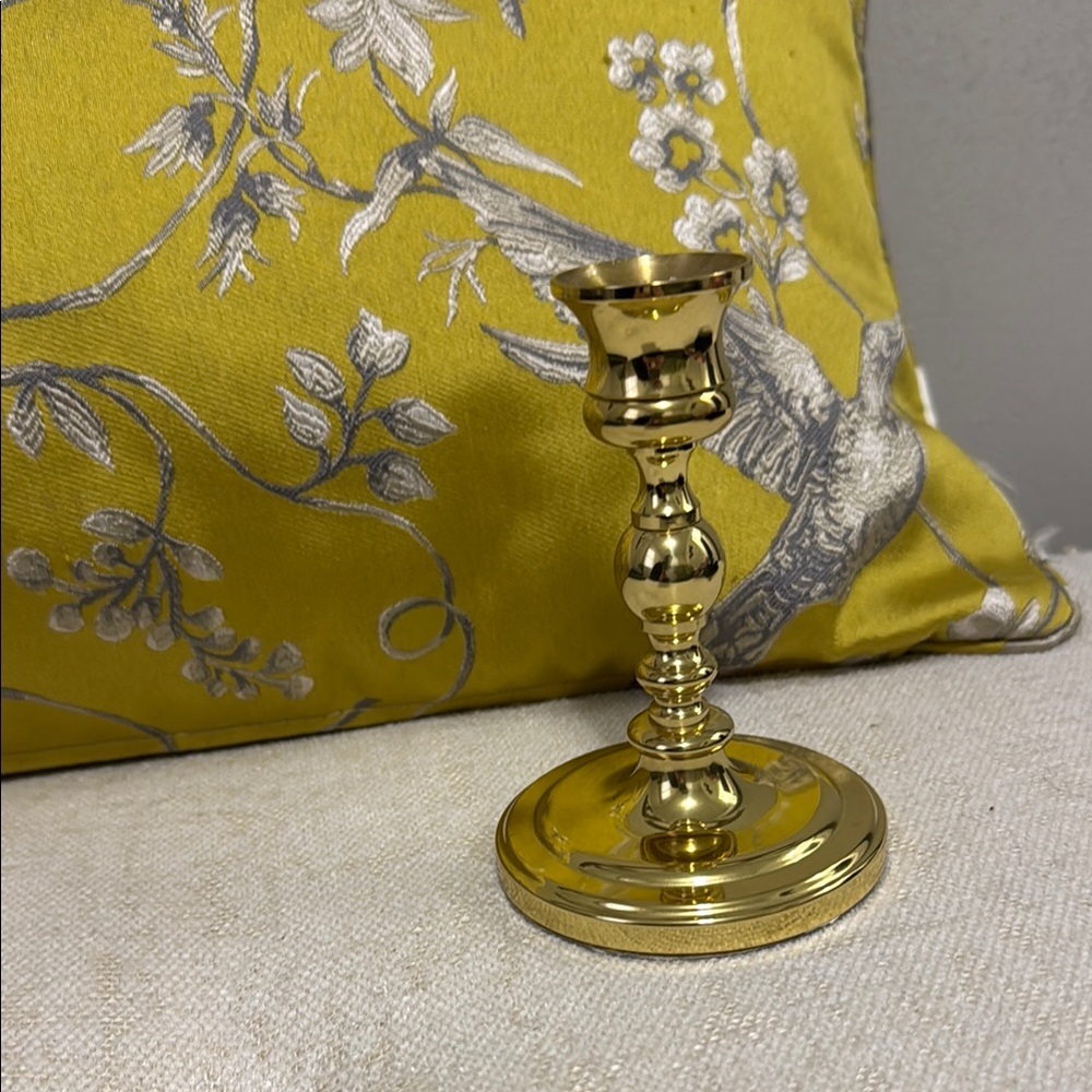Baldwin Gold Candle Holder